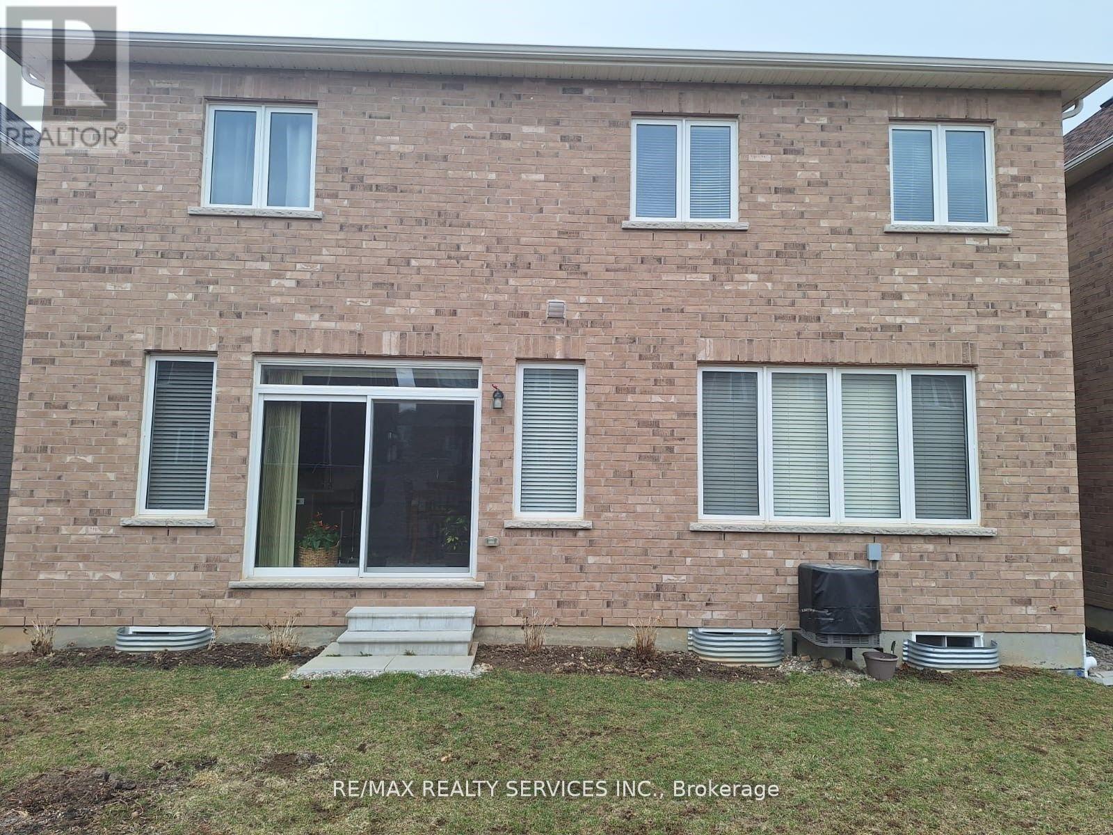 12 Oldham Avenue, Brant, Ontario  N3L 0G7 - Photo 50 - X12944402