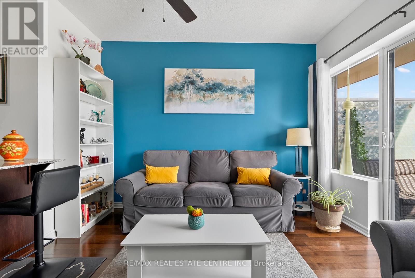 601 - 170 Water Street N, Cambridge, Ontario  N1R 3B6 - Photo 4 - X12944406