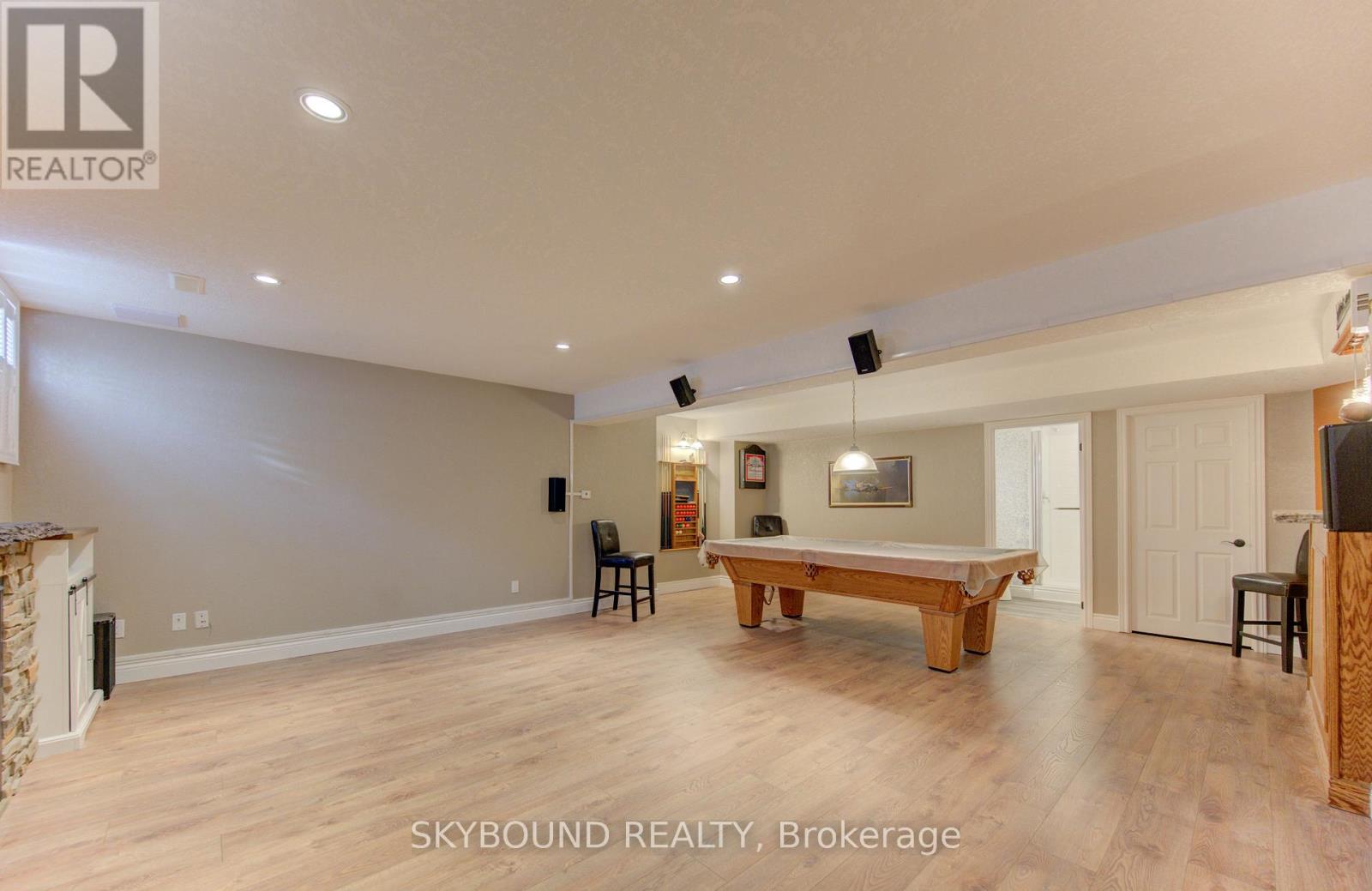 179 Bridgewater Crescent, Waterloo, Ontario  N2T 2M3 - Photo 24 - X12944494