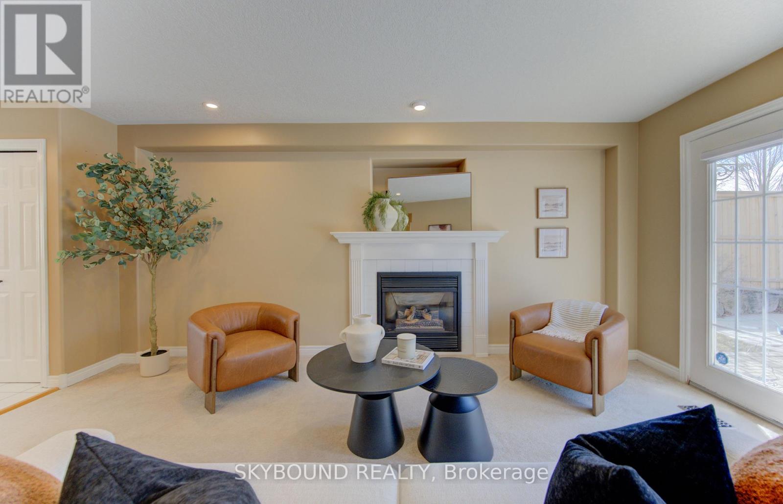 179 Bridgewater Crescent, Waterloo, Ontario  N2T 2M3 - Photo 9 - X12944494