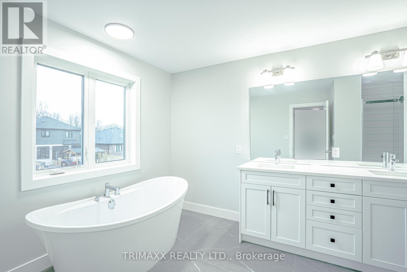 188 Foxborough Place, Thames Centre (Thorndale), Ontario  N0M 2P0 - Photo 28 - X12944498