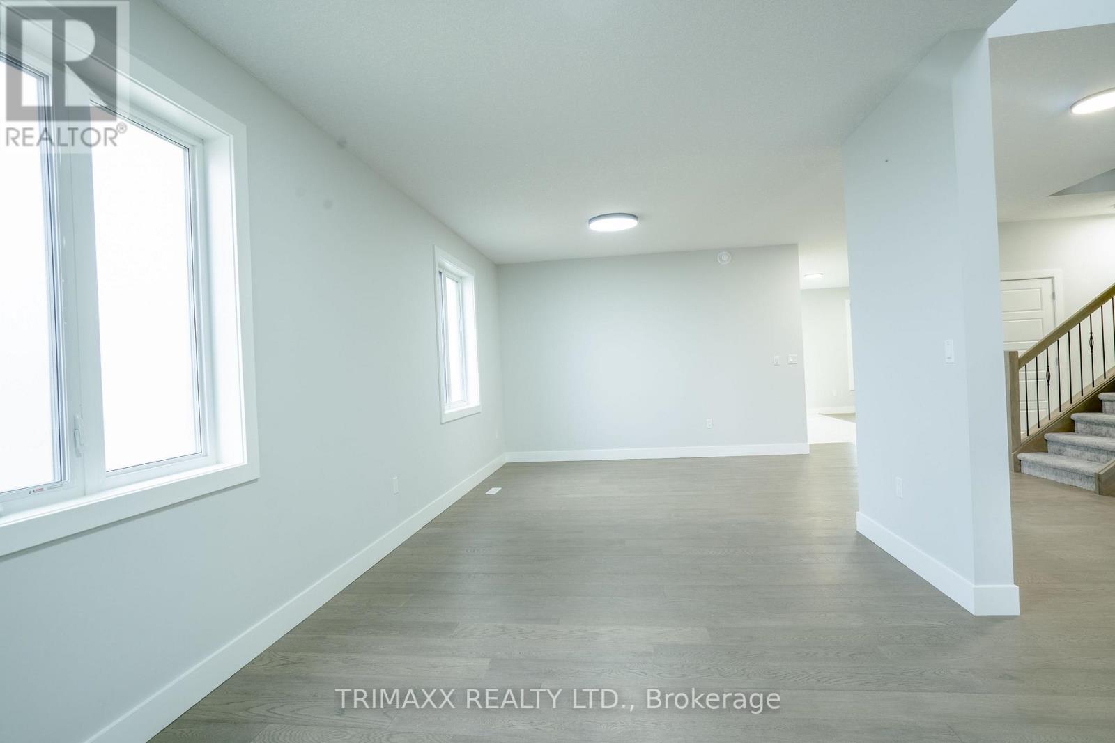 188 Foxborough Place, Thames Centre (Thorndale), Ontario  N0M 2P0 - Photo 8 - X12944498