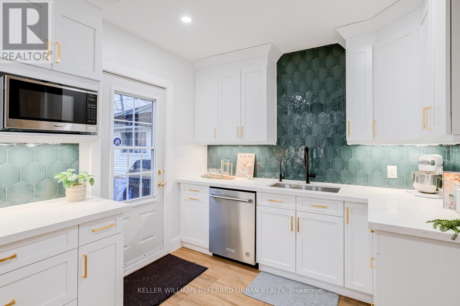 237 Hoover Crescent, Hamilton (Balfour), Ontario  L9A 3H5 - Photo 14 - X12944596