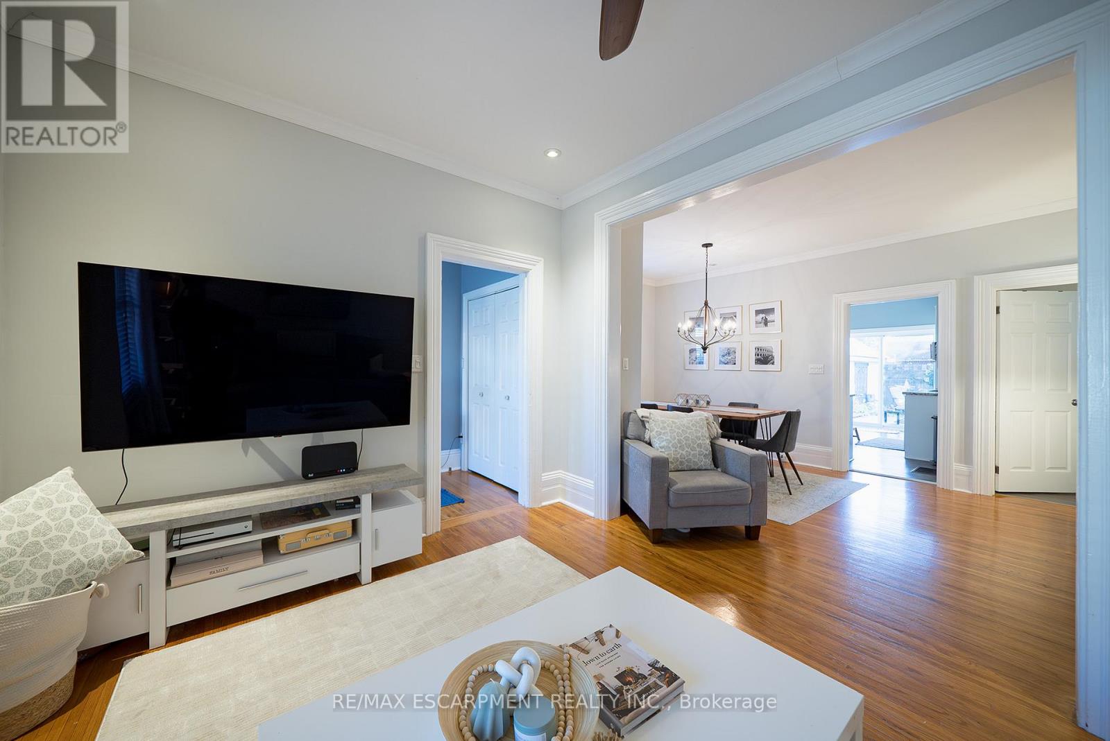 35 Murray Street, Brantford, Ontario  N3S 5N4 - Photo 11 - X12944614