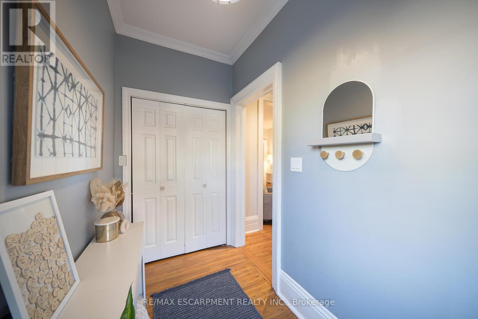 35 Murray Street, Brantford, Ontario  N3S 5N4 - Photo 8 - X12944614