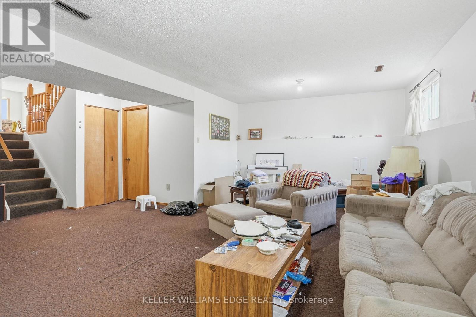 41 Kennard Street, Hamilton (Stoney Creek Mountain), Ontario  L8J 2C3 - Photo 9 - X12944630