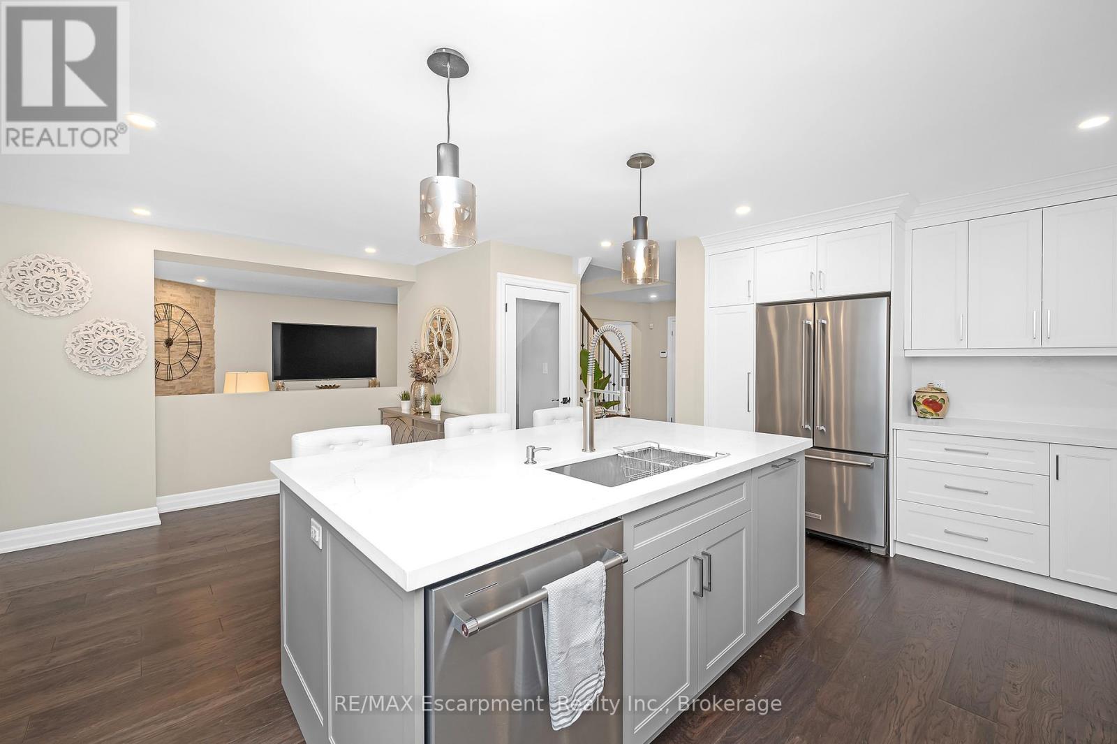 357 Nahani Way, Mississauga, Ontario  L4Z 3B1 - Photo 21 - W12944694