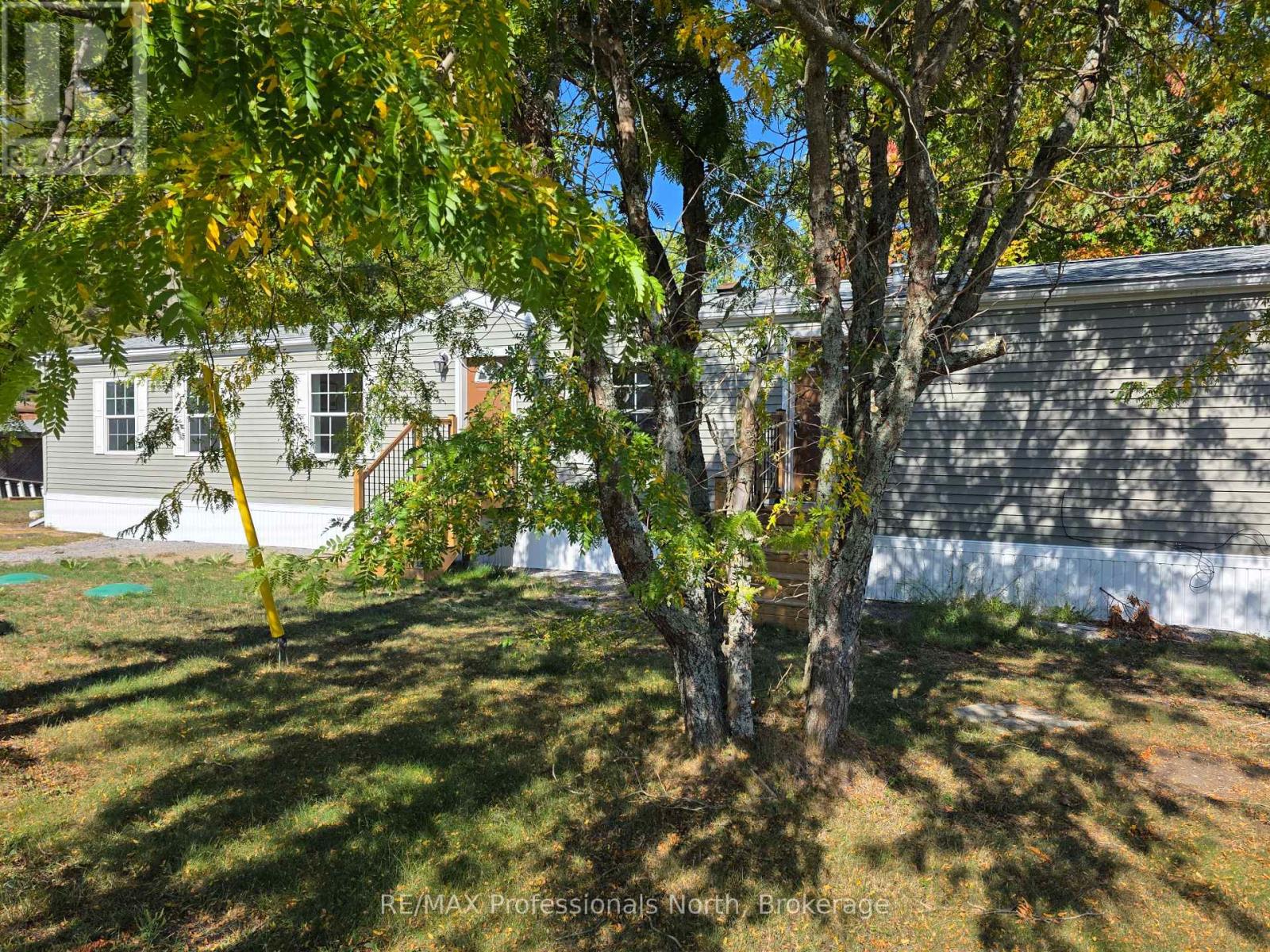 1013 Seventh Lane, Minden Hills, Ontario  K0M 2K0 - Photo 5 - X12944644