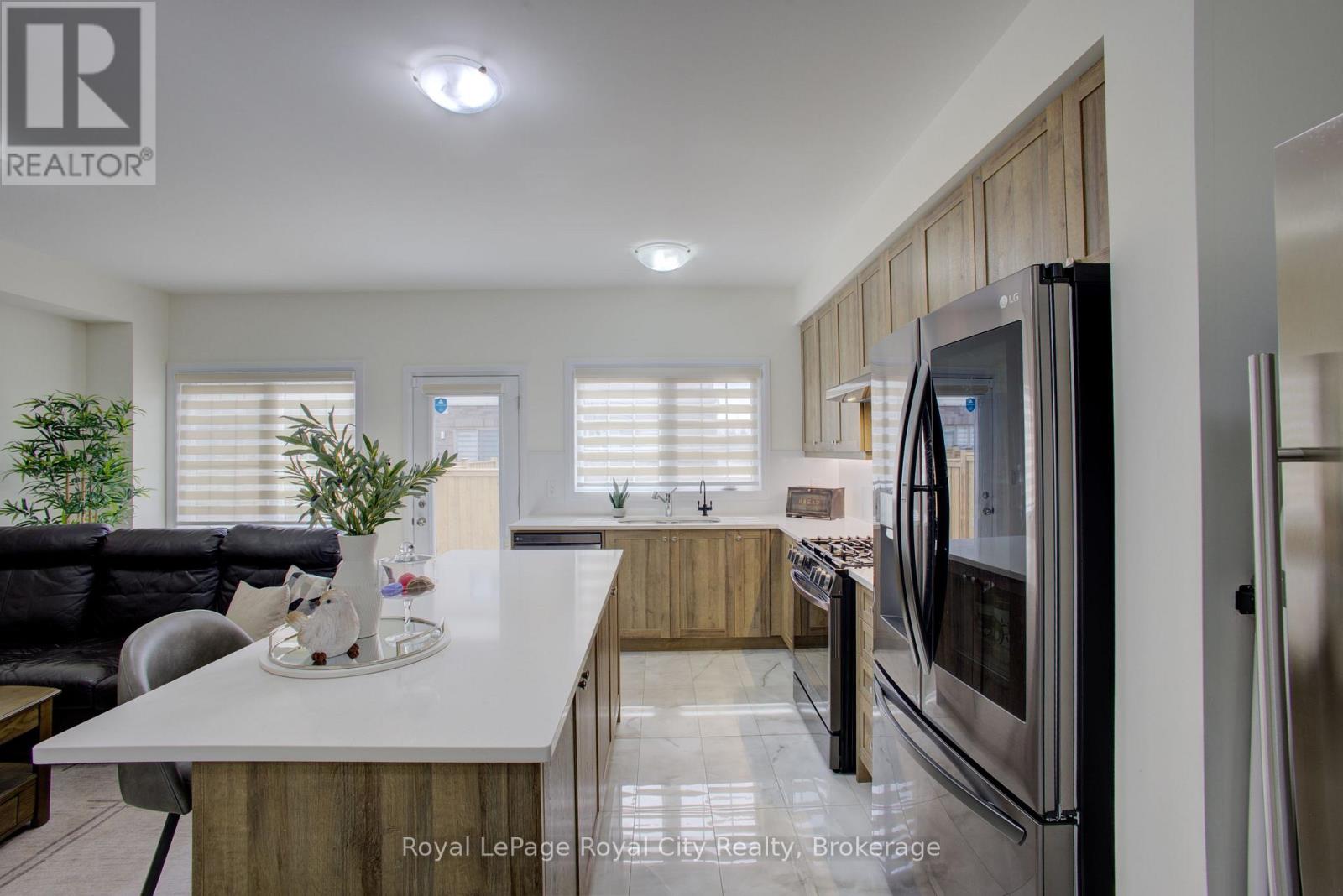 484 Adelaide Street, Wellington North, Ontario  N0G 1A0 - Photo 14 - X12944686