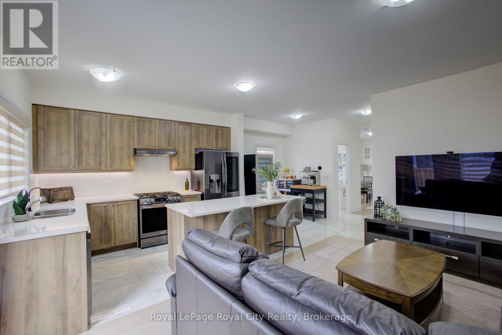 484 Adelaide Street, Wellington North, Ontario  N0G 1A0 - Photo 20 - X12944686