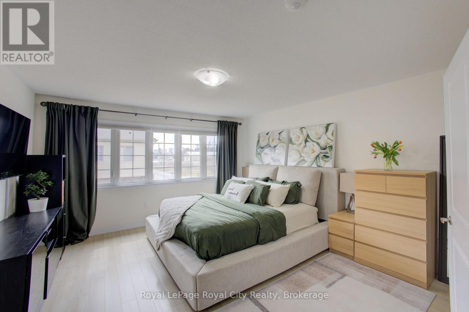 484 Adelaide Street, Wellington North, Ontario  N0G 1A0 - Photo 24 - X12944686