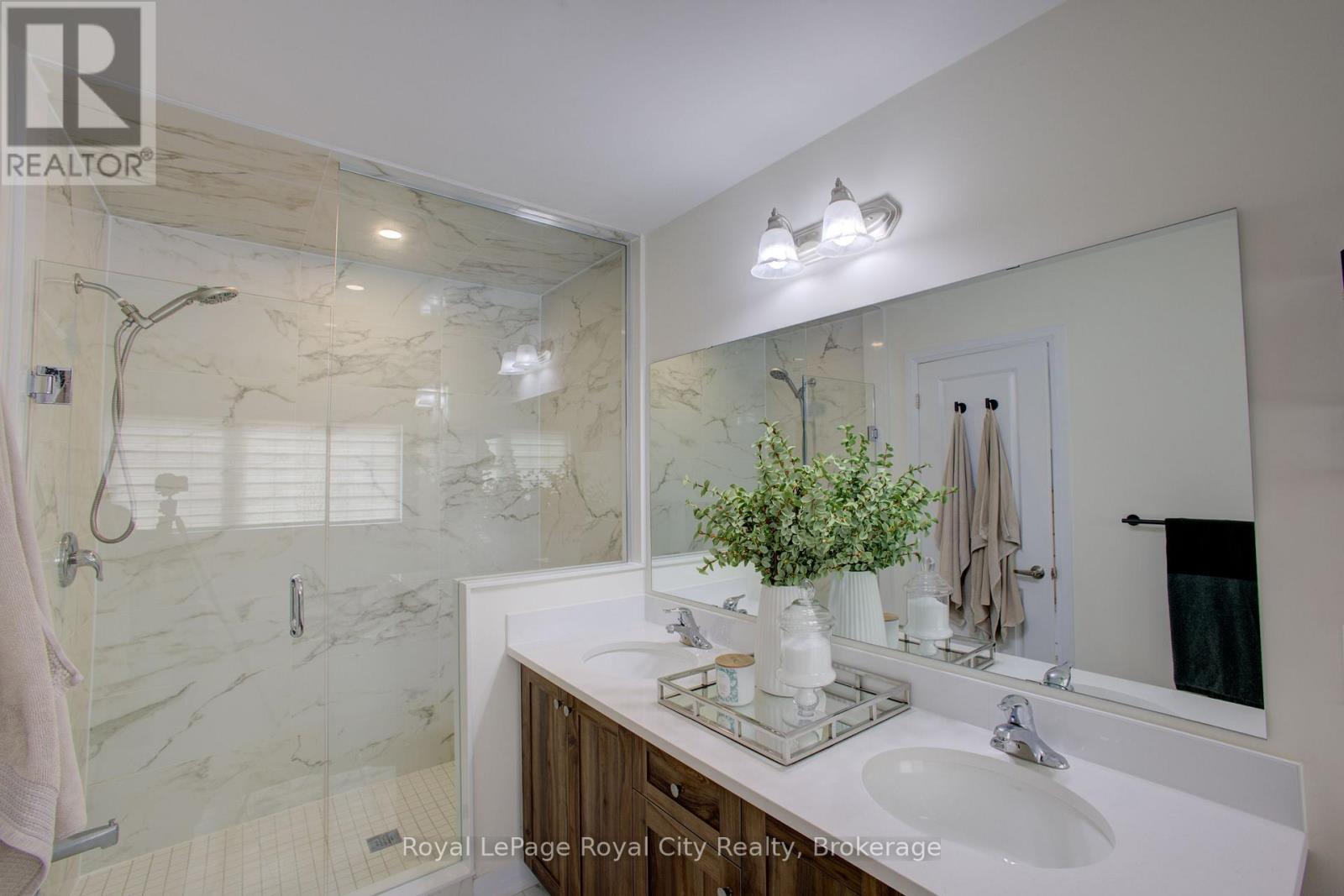 484 Adelaide Street, Wellington North, Ontario  N0G 1A0 - Photo 27 - X12944686