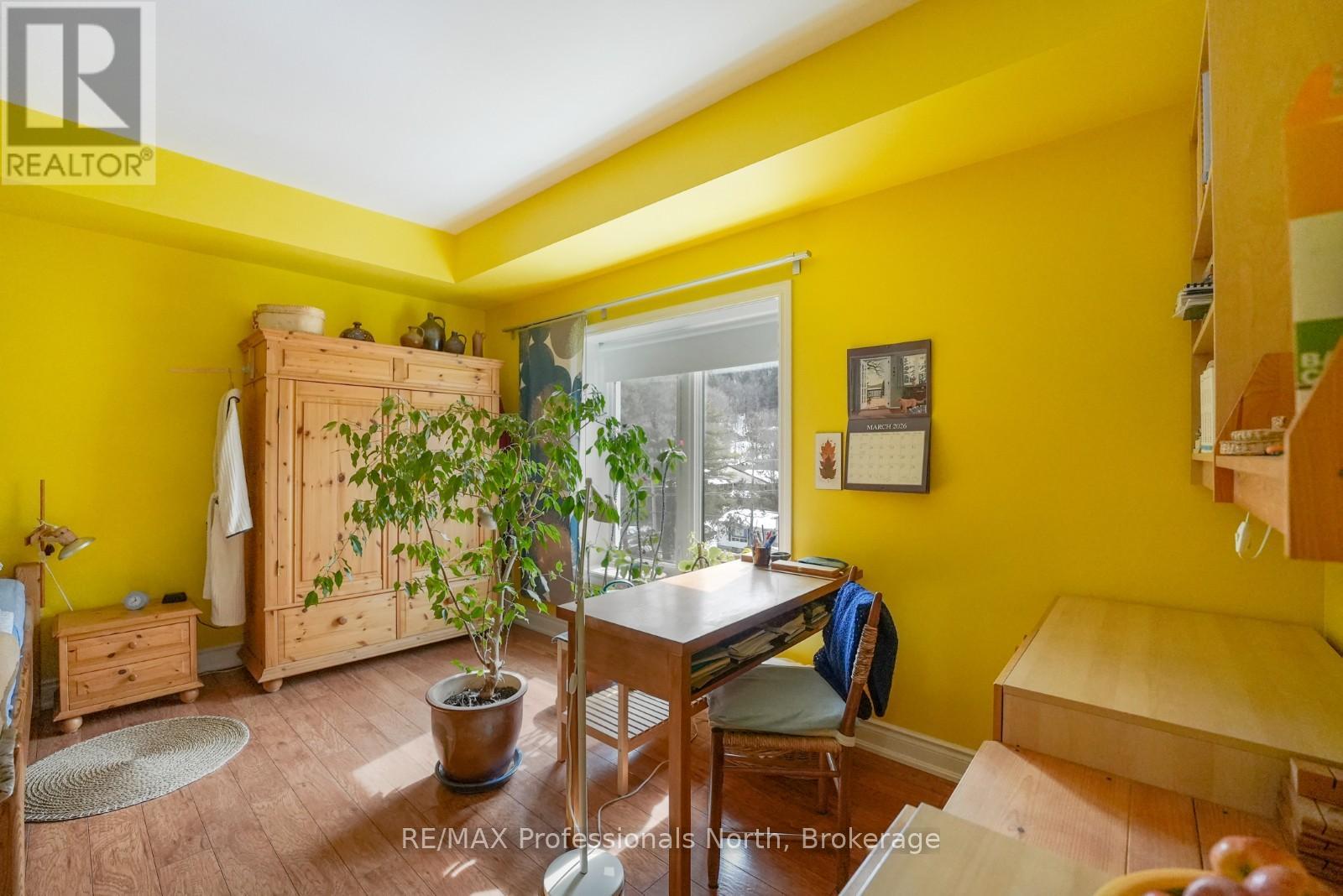 301 - 4 Lake Avenue, Dysart Et Al, Ontario  K0M 1S0 - Photo 25 - X12944722