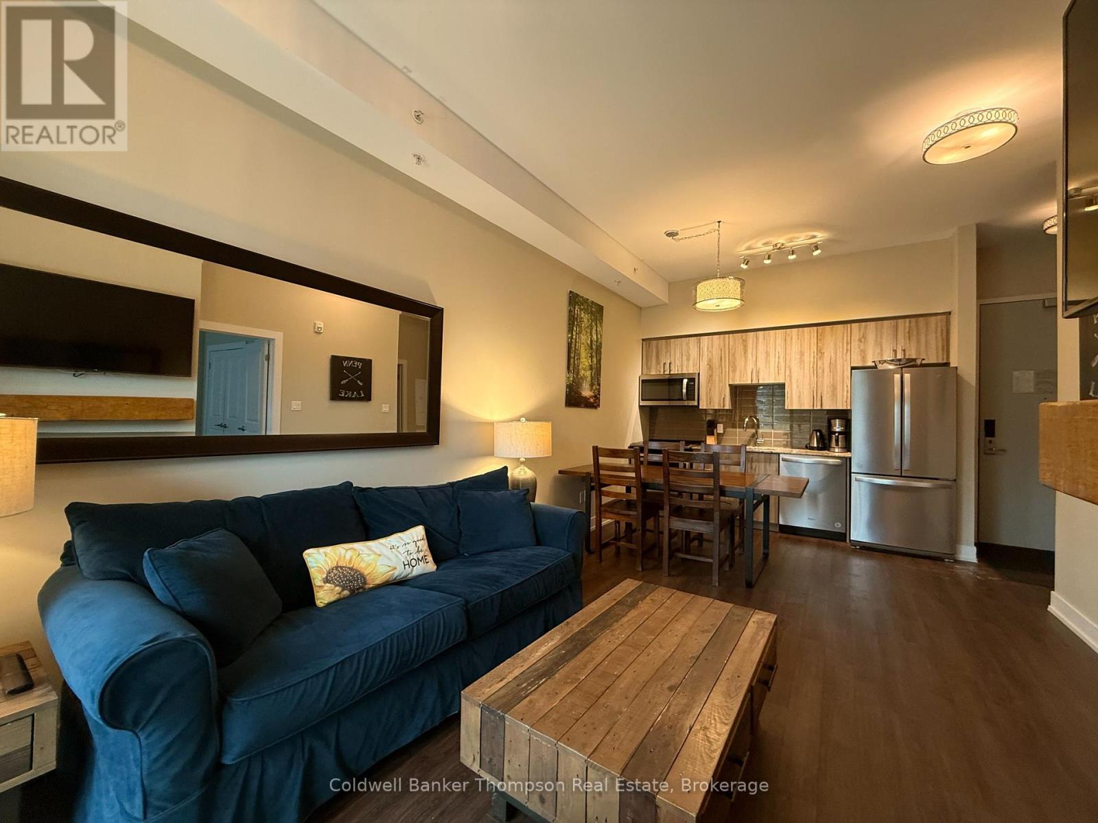 110 - 25 Pen Lake Point Road, Huntsville, Ontario  P1H 1A9 - Photo 12 - X12944746