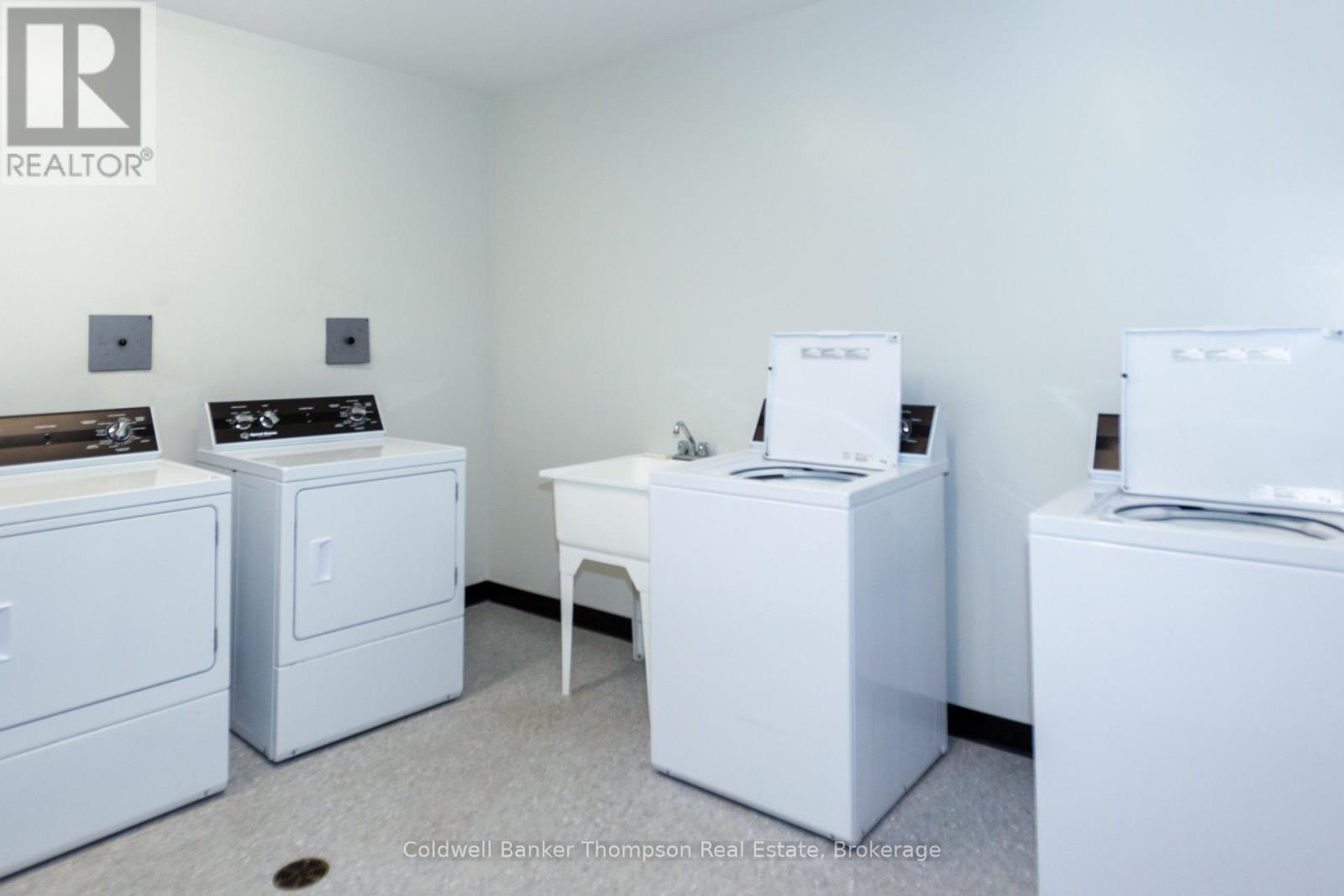 110 - 25 Pen Lake Point Road, Huntsville, Ontario  P1H 1A9 - Photo 22 - X12944804