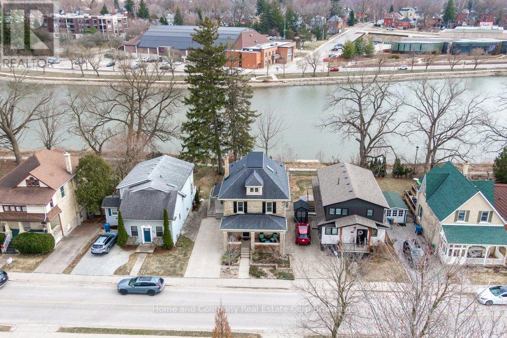 227 William Street, Stratford, Ontario  N5A 4Y2 - Photo 2 - X12944844