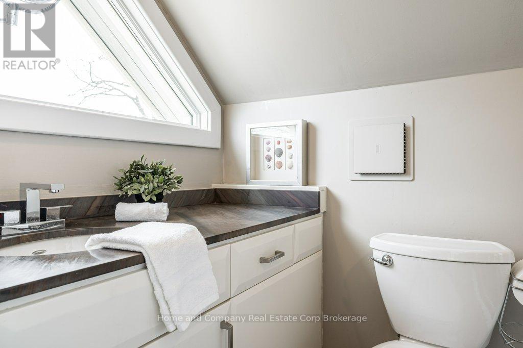 227 William Street, Stratford, Ontario  N5A 4Y2 - Photo 25 - X12944844