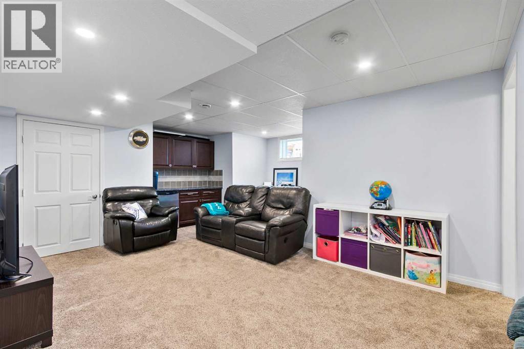 5107 42 Street, Olds, Alberta  T4H 1X1 - Photo 33 - A2297532