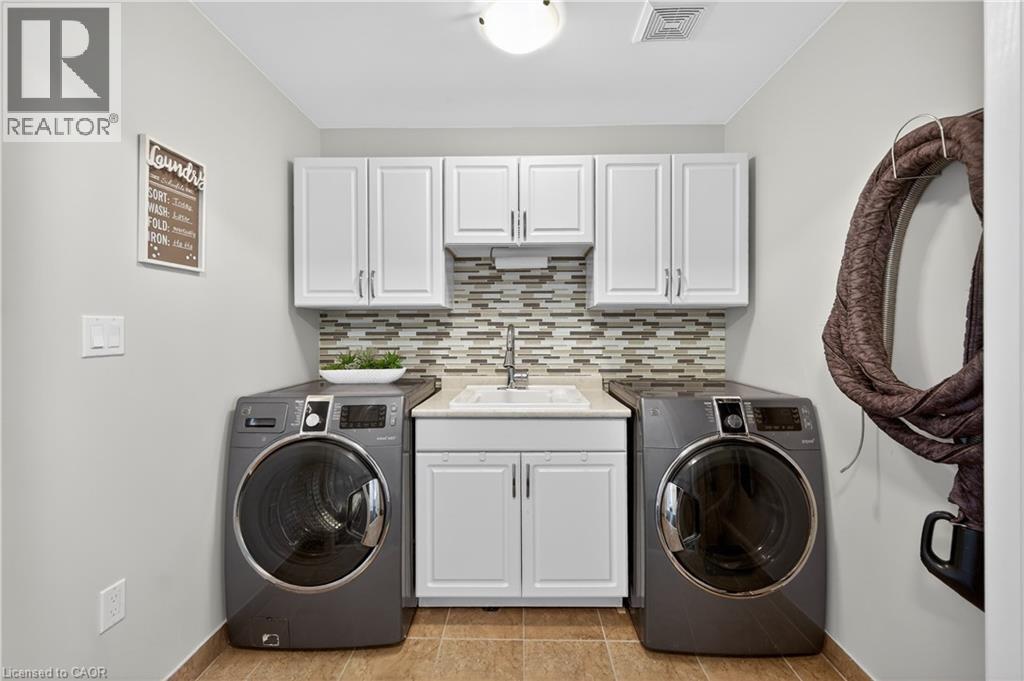 300 Pinehill Drive, Stoney Creek, Ontario  L0R 1P0 - Photo 35 - 40816157