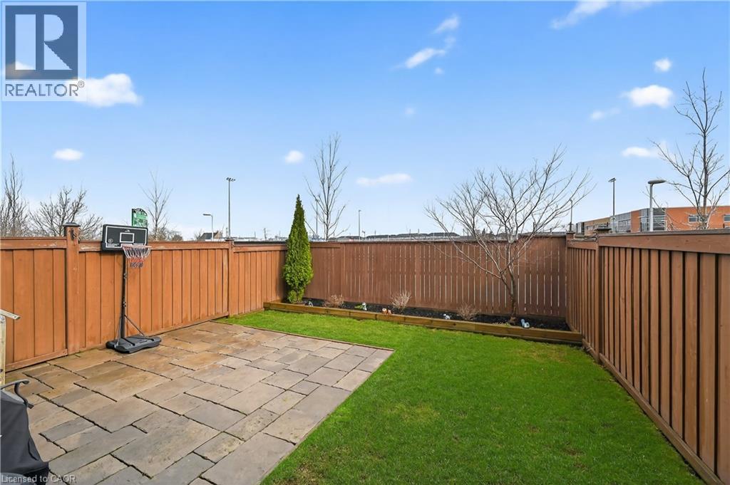 300 Pinehill Drive, Stoney Creek, Ontario  L0R 1P0 - Photo 45 - 40816157