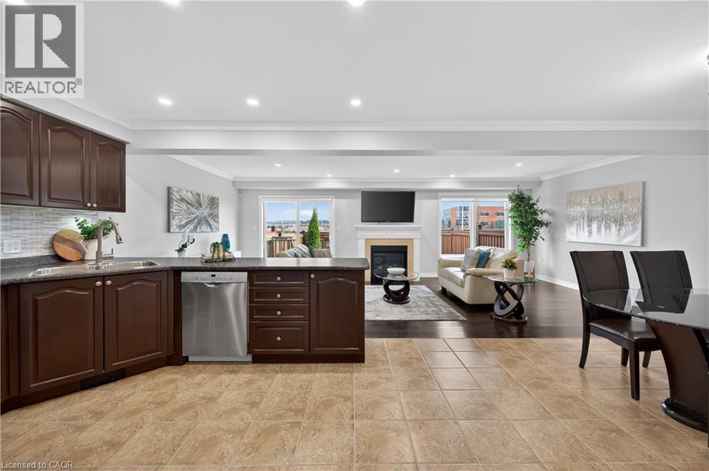 300 Pinehill Drive, Stoney Creek, Ontario  L0R 1P0 - Photo 6 - 40816157