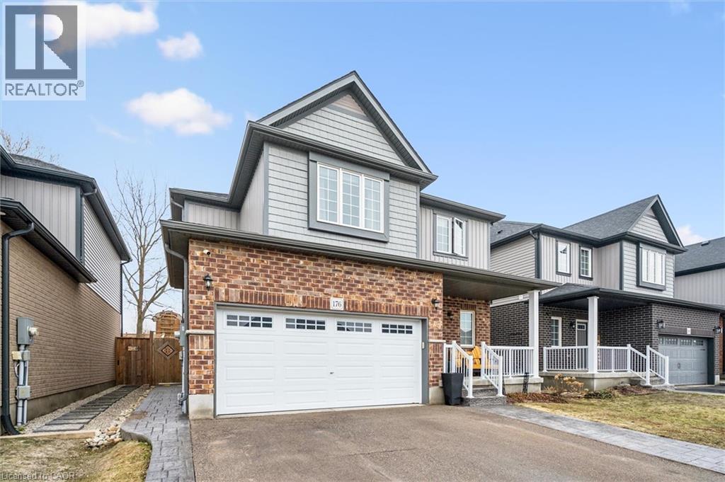 176 SNYDER Avenue N, Elmira, Ontario