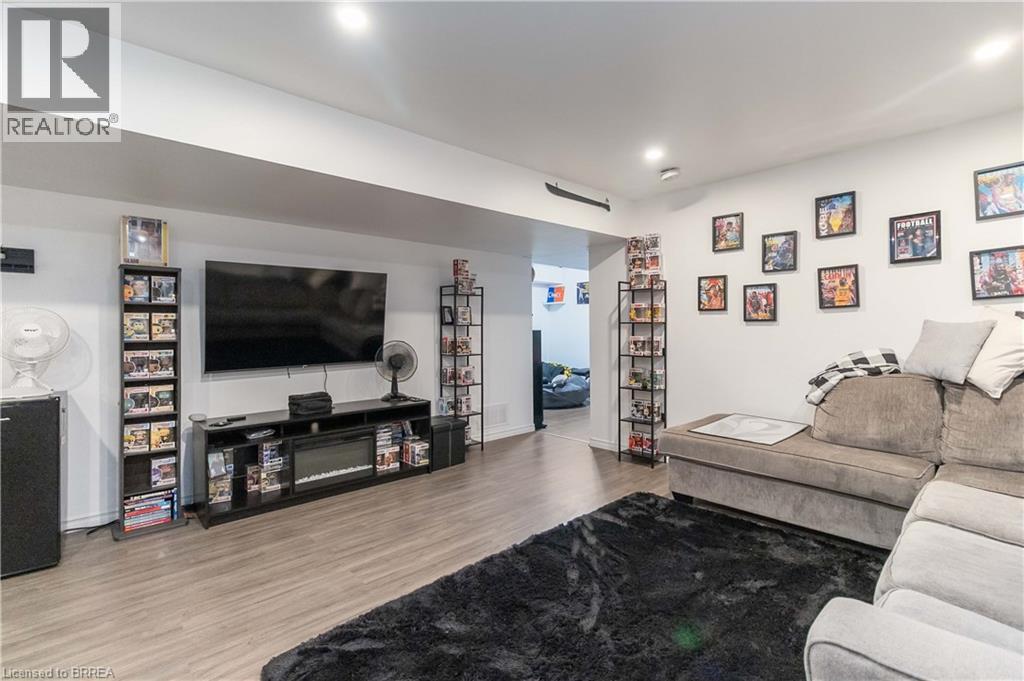 1038 Colborne Street Unit# 32, Brantford, Ontario  N3S 3T6 - Photo 25 - 40814400