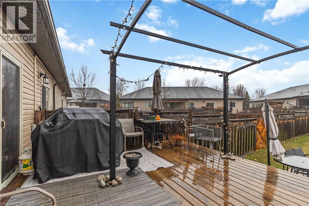 1038 Colborne Street Unit# 32, Brantford, Ontario  N3S 3T6 - Photo 35 - 40814400