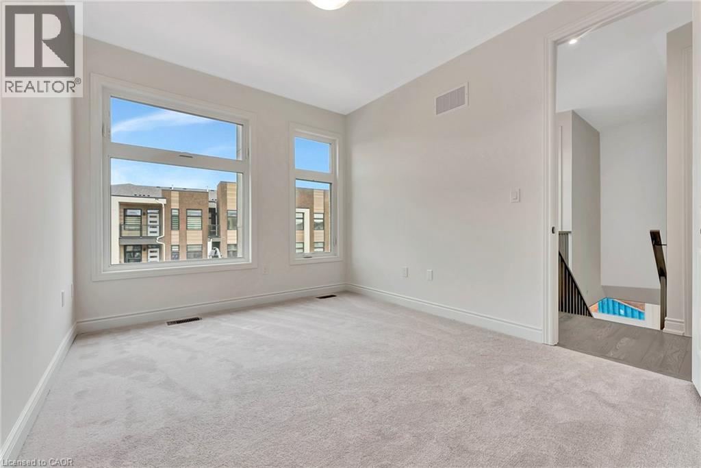 1404 Courtleigh Trail, Oakville, Ontario  L6H 7Y7 - Photo 19 - 40816729