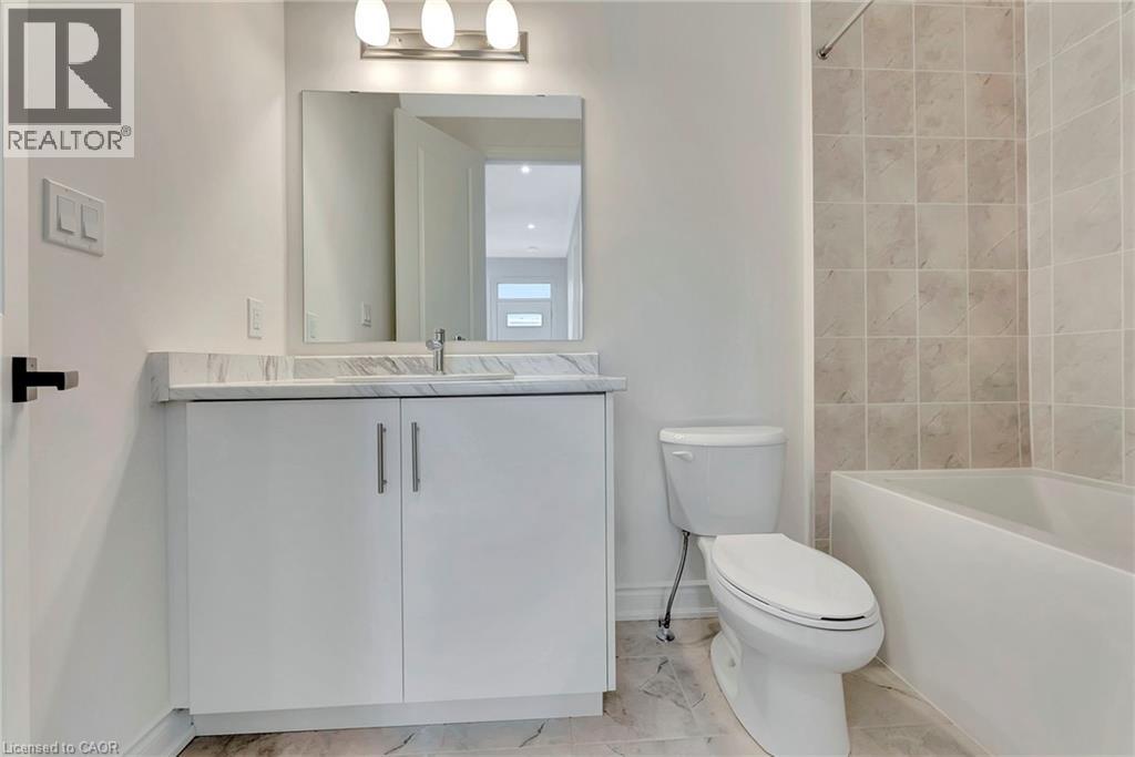 1404 Courtleigh Trail, Oakville, Ontario  L6H 7Y7 - Photo 20 - 40816729