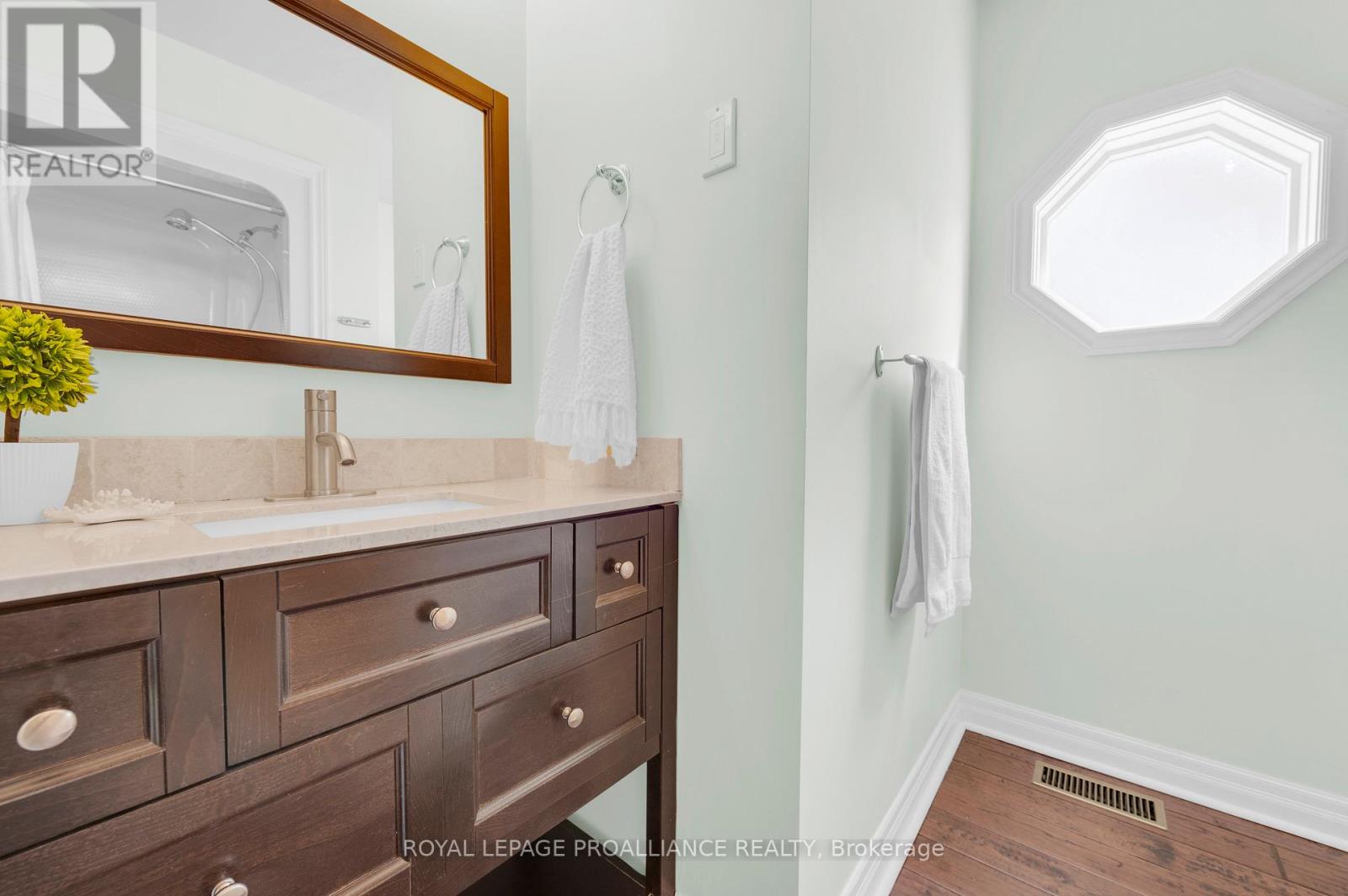 20 Lockwood Drive, Brighton, Ontario  K0K 1H0 - Photo 9 - X12944880