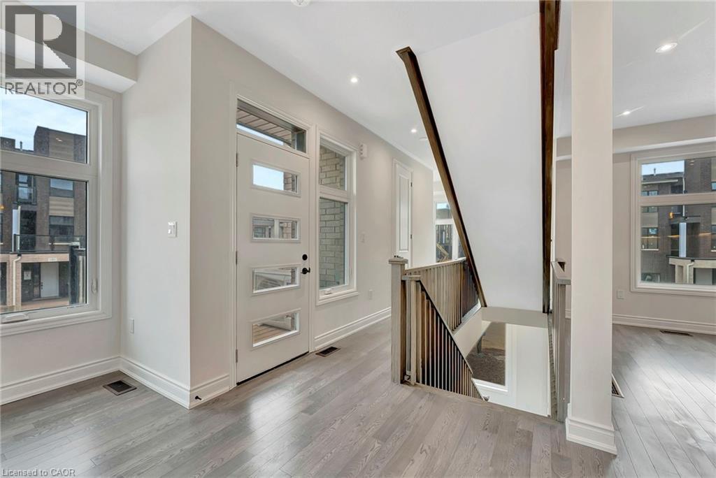 1404 Courtleigh Trail, Oakville, Ontario  L6H 7Y7 - Photo 11 - 40816729