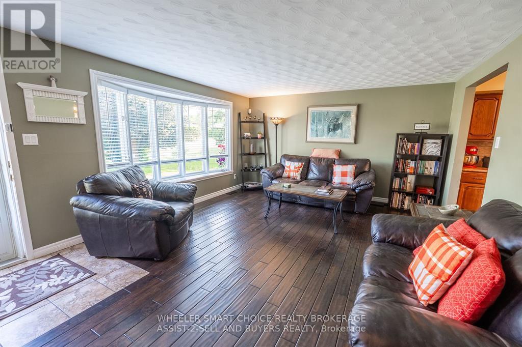 17407 County Rd 18 Road, South Stormont, Ontario  K0C 2A0 - Photo 5 - X12944674