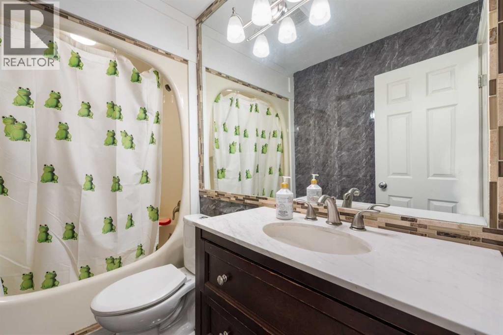 80 Taylor Way Se, Airdrie, Alberta  T4A 1T2 - Photo 20 - A2296550