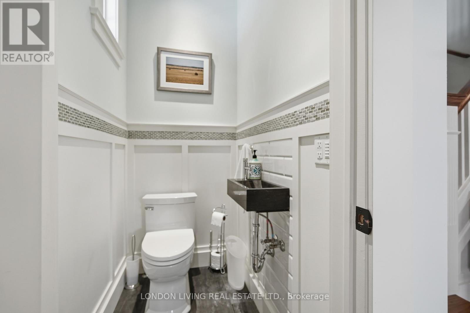 62 Gerrard Street, London South, Ontario  N6C 4C7 - Photo 20 - X12944670