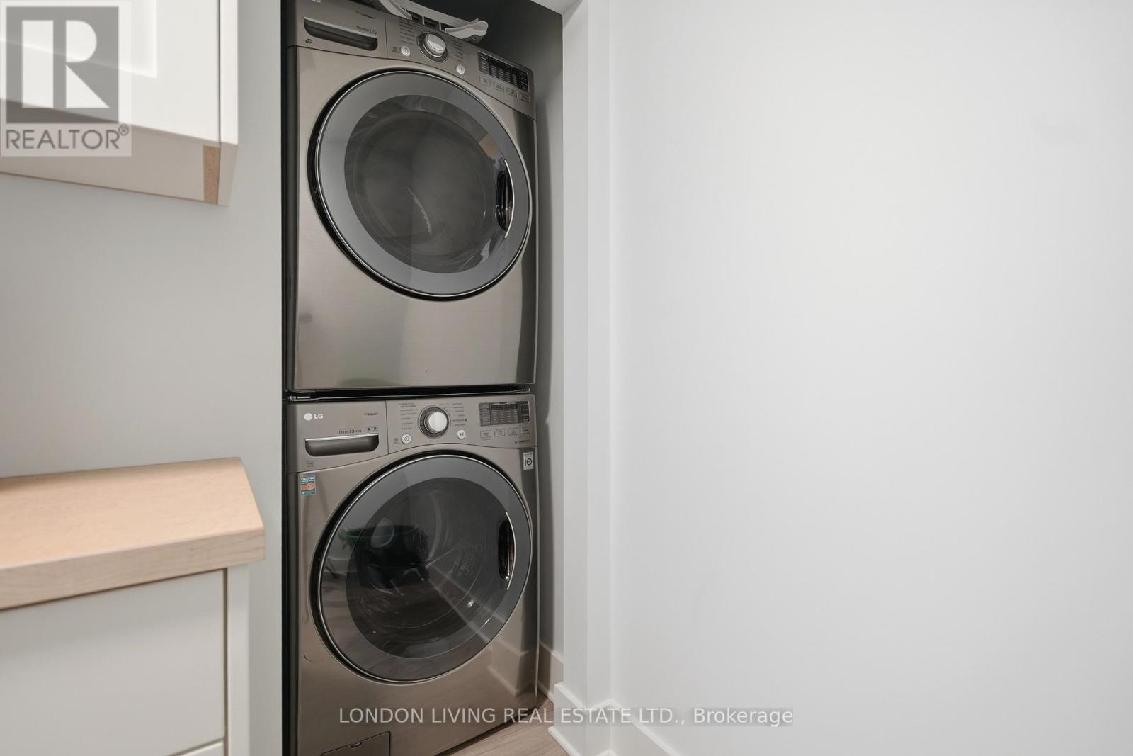 62 Gerrard Street, London South, Ontario  N6C 4C7 - Photo 24 - X12944670