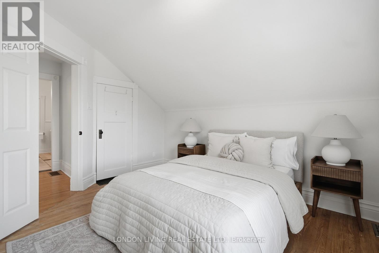 62 Gerrard Street, London South, Ontario  N6C 4C7 - Photo 34 - X12944670