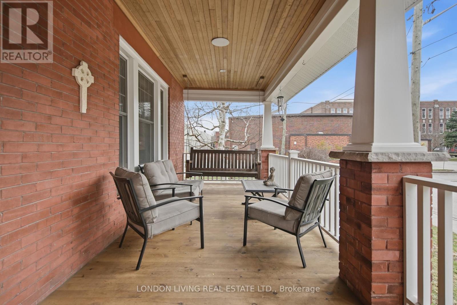 62 Gerrard Street, London South, Ontario  N6C 4C7 - Photo 8 - X12944670