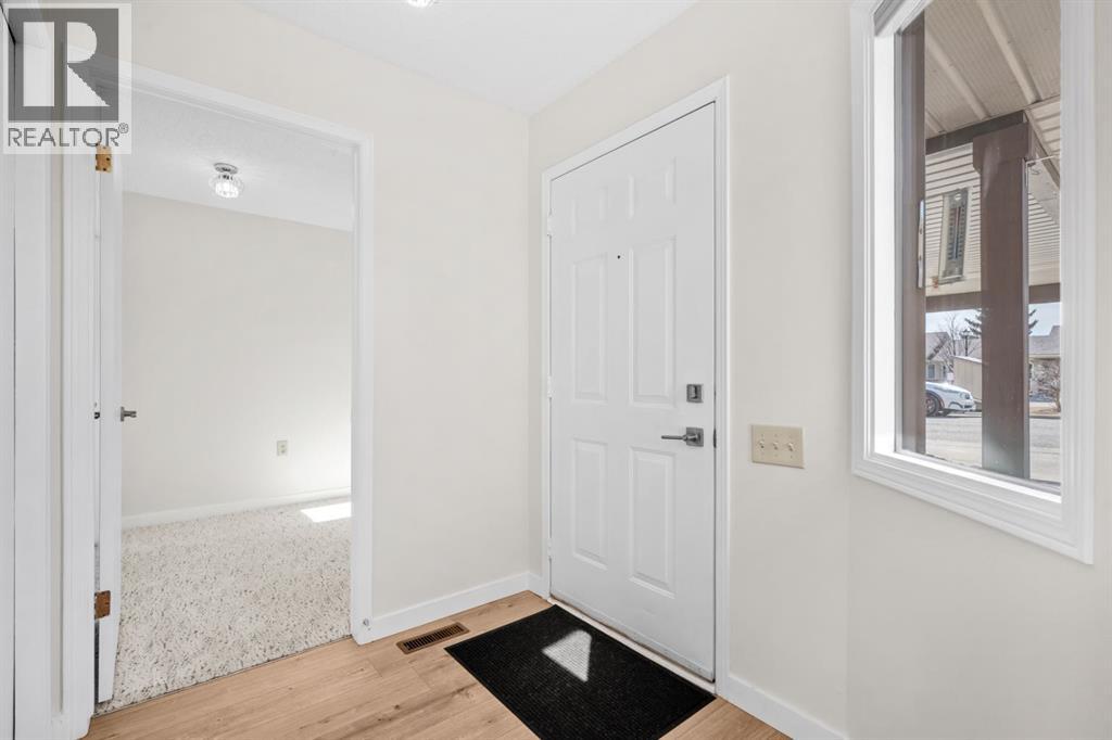 2640 Dovely Court SE, Calgary, Alberta  T2B 3G6 - Photo 30 - A2296864