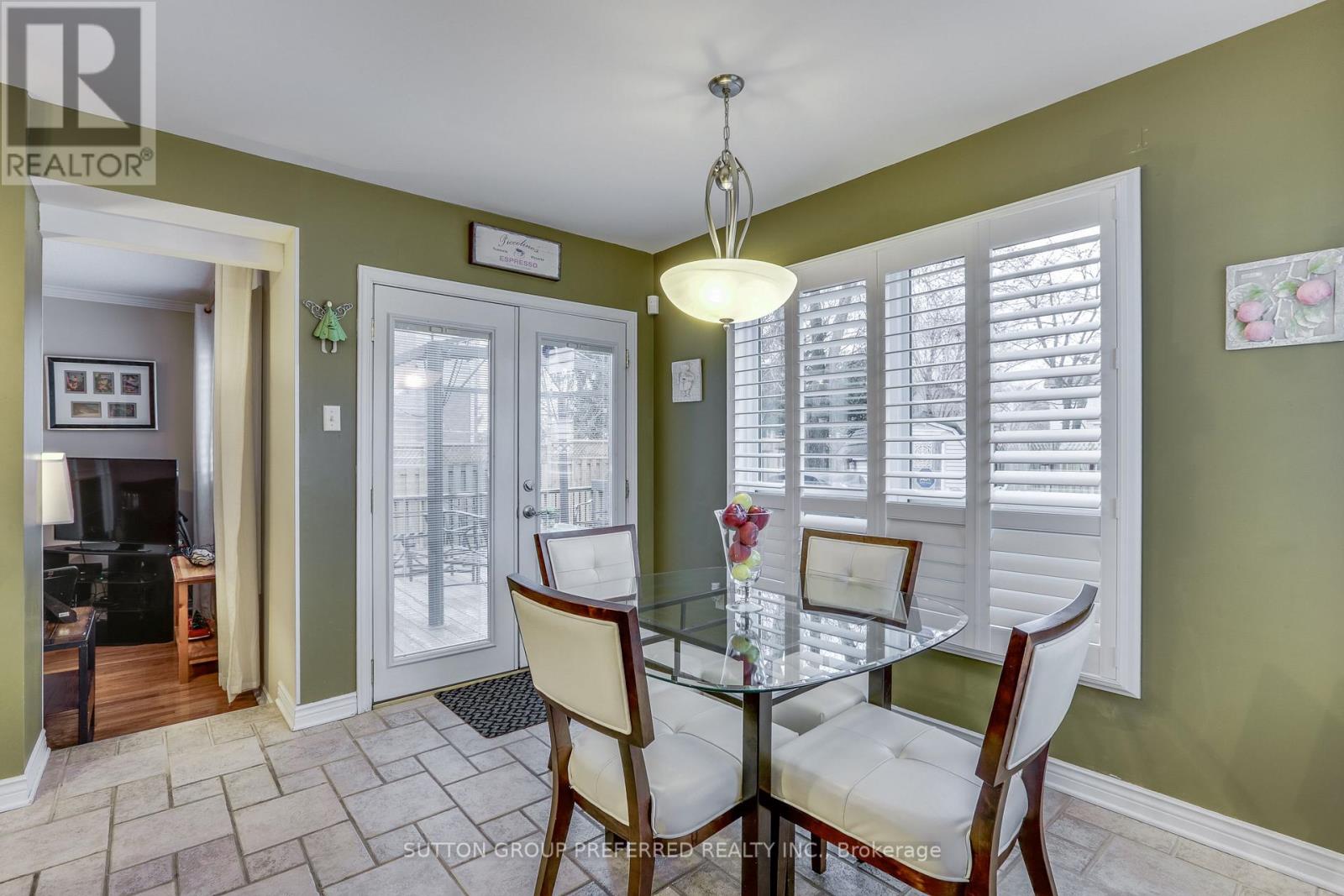 94 Ashbury Avenue, London South, Ontario  N6E 1T1 - Photo 12 - X12944790