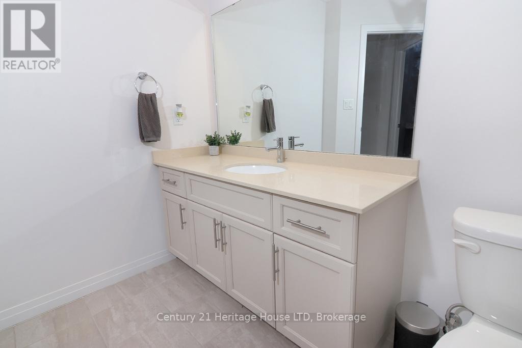 4070 Thomas Street, Lincoln, Ontario  L3J 0S5 - Photo 15 - X12944264