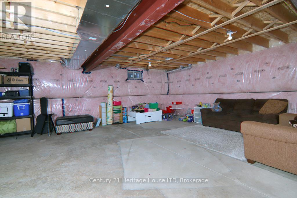 4070 Thomas Street, Lincoln, Ontario  L3J 0S5 - Photo 23 - X12944264