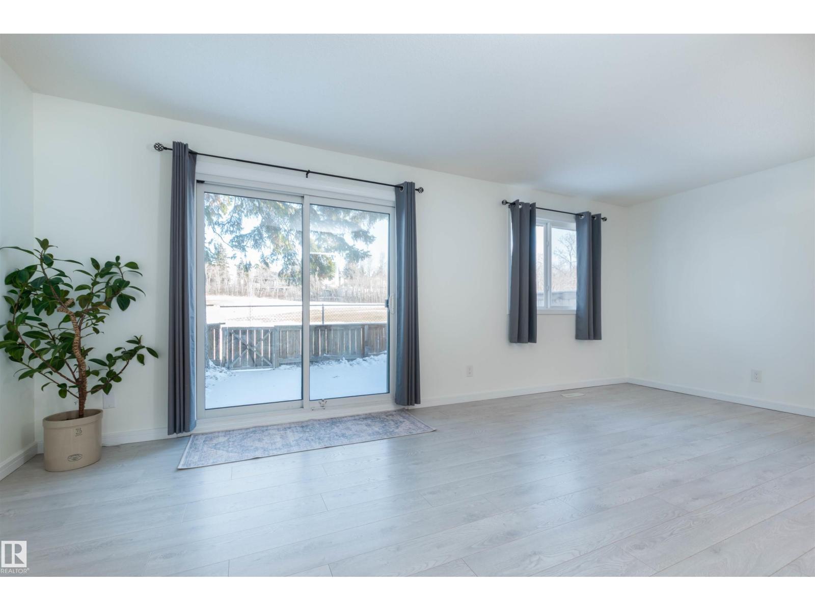 #135 Great Oaks, Sherwood Park, Alberta  T8A 0V8 - Photo 11 - E4480010