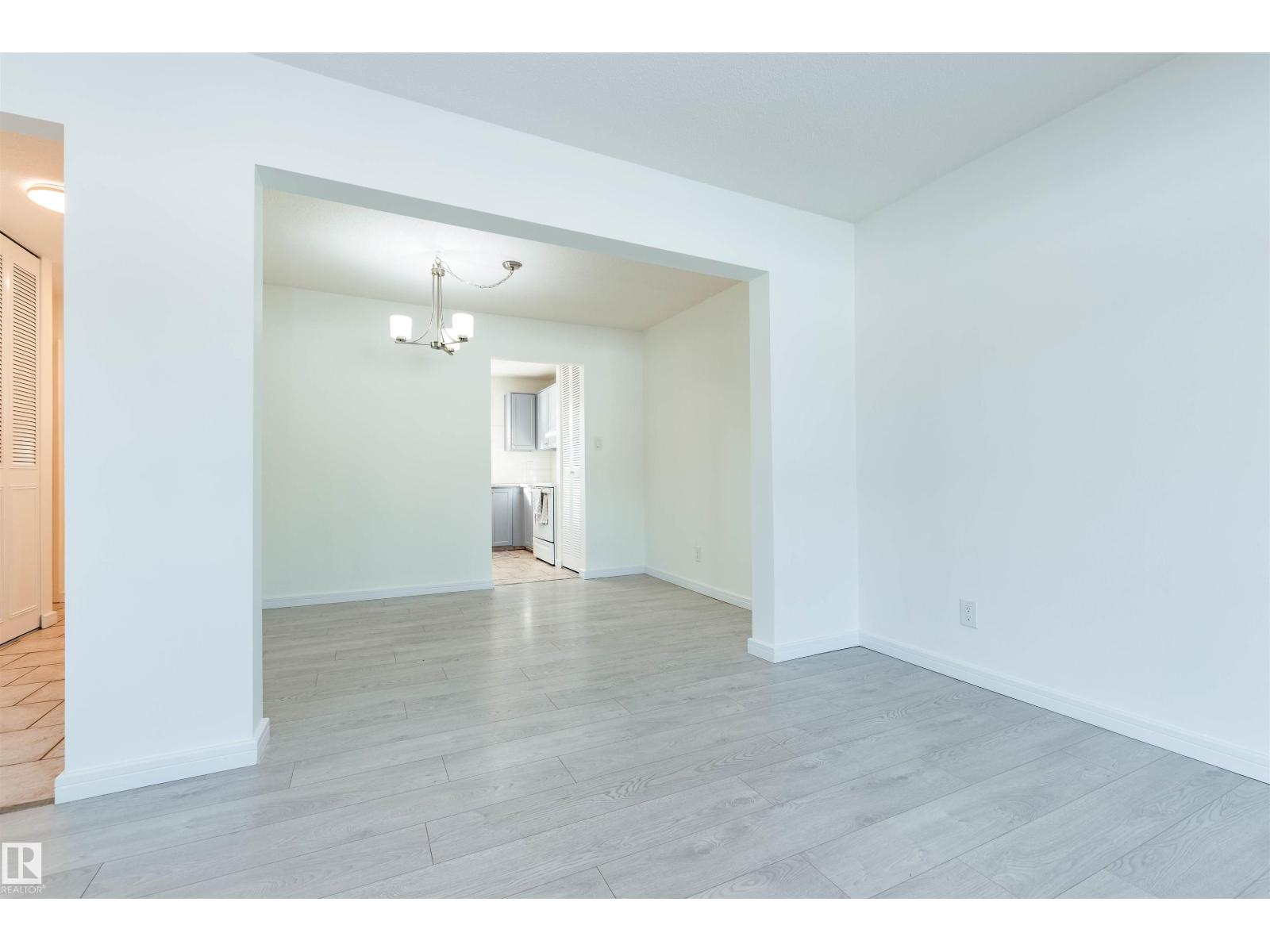 #135 Great Oaks, Sherwood Park, Alberta  T8A 0V8 - Photo 9 - E4480010