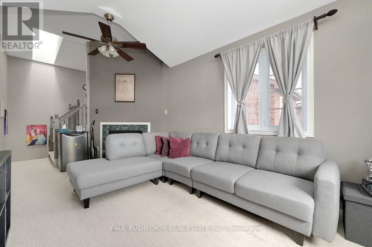 38 Windeyer Crescent, Ottawa, Ontario  K2K 2P7 - Photo 21 - X12944648