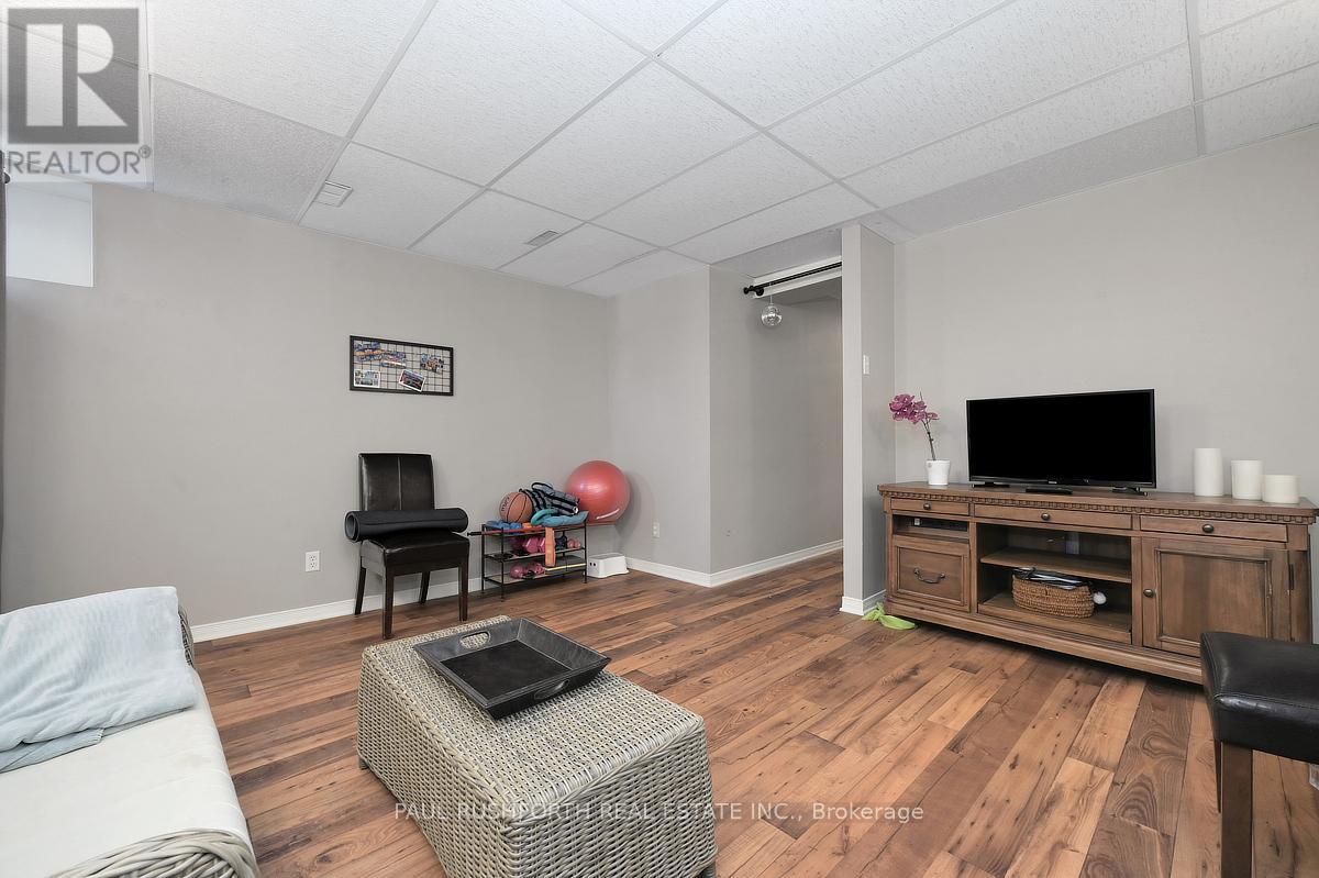 38 Windeyer Crescent, Ottawa, Ontario  K2K 2P7 - Photo 40 - X12944648