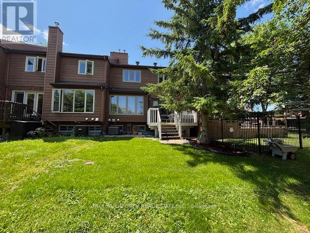 38 Windeyer Crescent, Ottawa, Ontario  K2K 2P7 - Photo 45 - X12944648