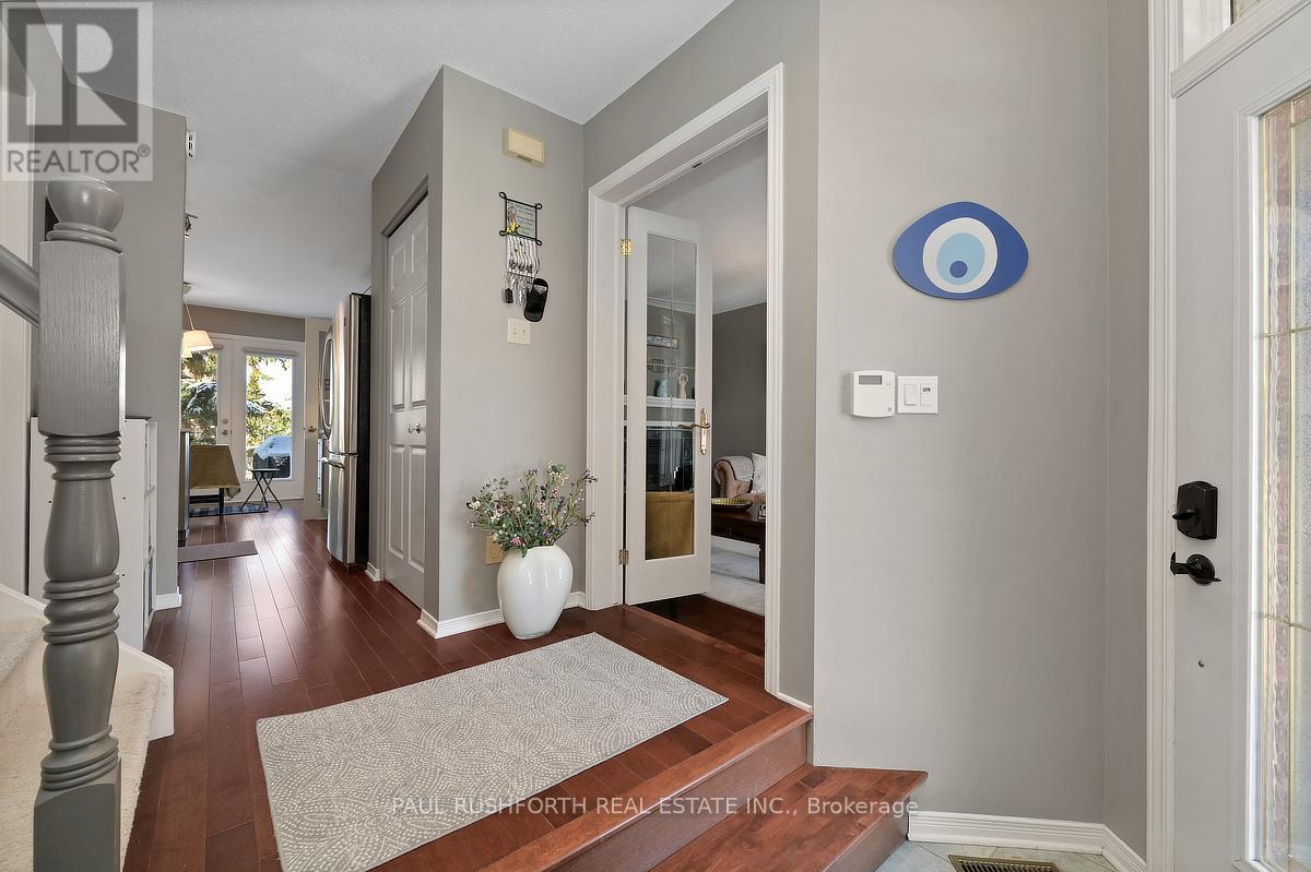 38 Windeyer Crescent, Ottawa, Ontario  K2K 2P7 - Photo 5 - X12944648