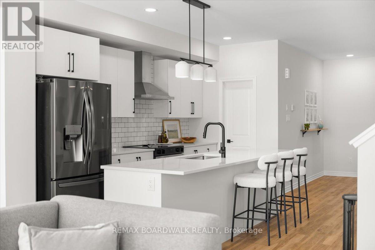 297 Labelle Street, Russell, Ontario  K0A 1W0 - Photo 17 - X12944742