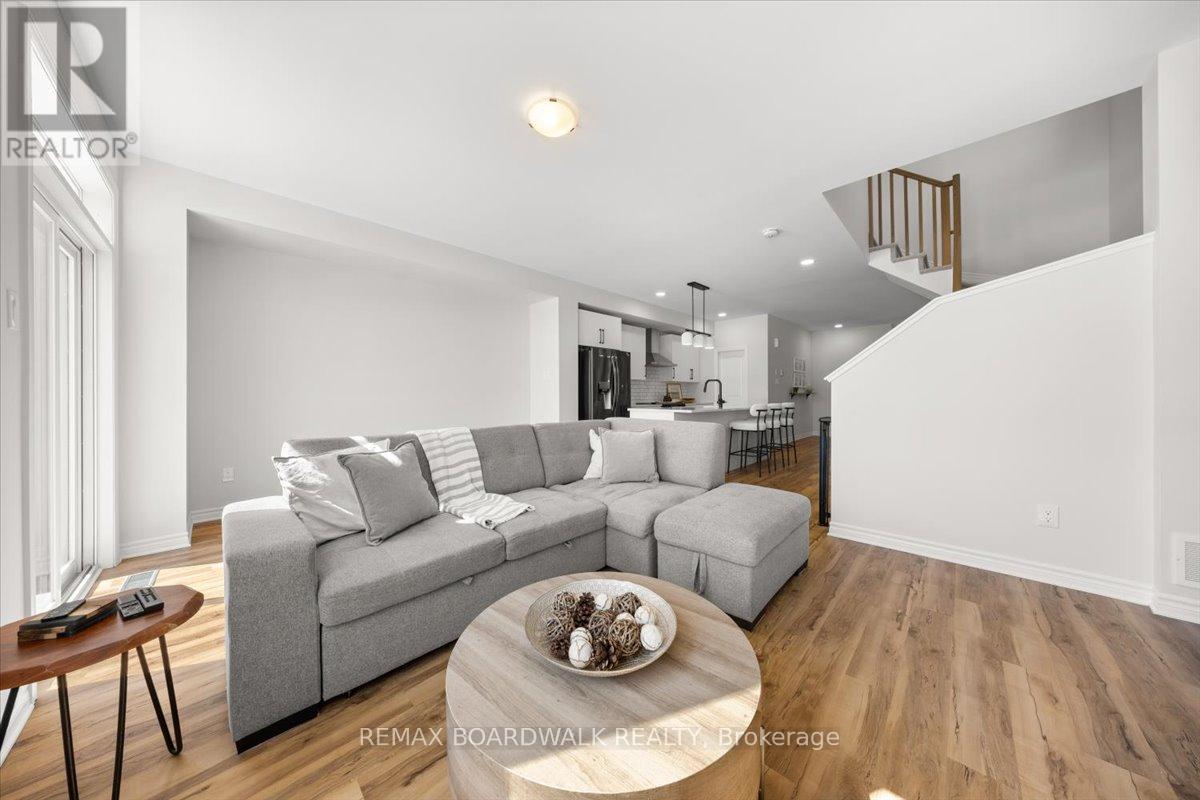 297 Labelle Street, Russell, Ontario  K0A 1W0 - Photo 23 - X12944742